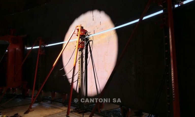 Proyecto de montaje de tanque industrial para Vitco, optimizado con el Sistema Cantoni.