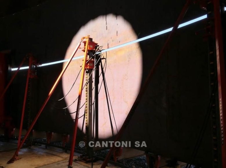 Proyecto de montaje de tanque industrial para Vitco, optimizado con el Sistema Cantoni.