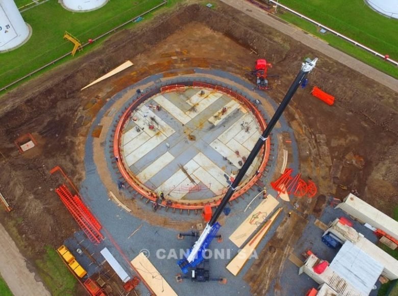 Proyecto de montaje de tanque industrial para Vitco, optimizado con el Sistema Cantoni.