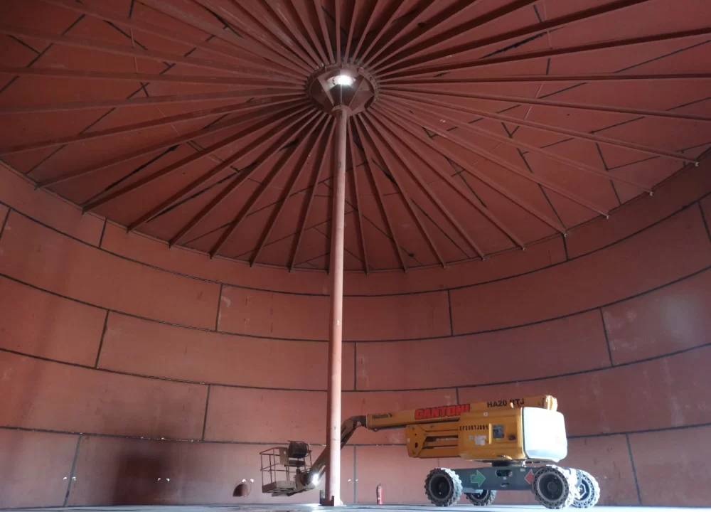 Tanque API 650 montado para TGS 2024 con tecnología avanzada de Cantoni.