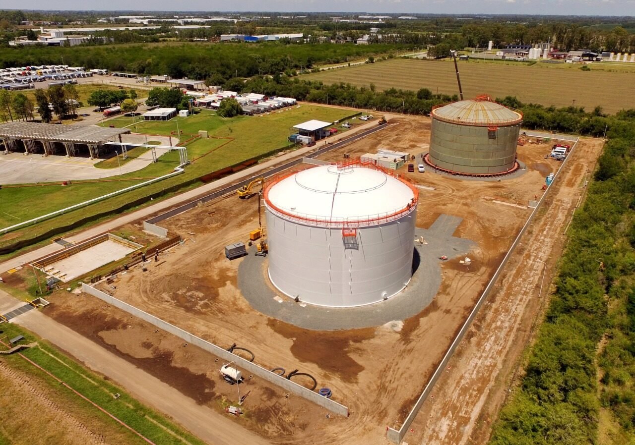 Proyecto de montaje de tanque industrial para Vitco, optimizado con el Sistema Cantoni.